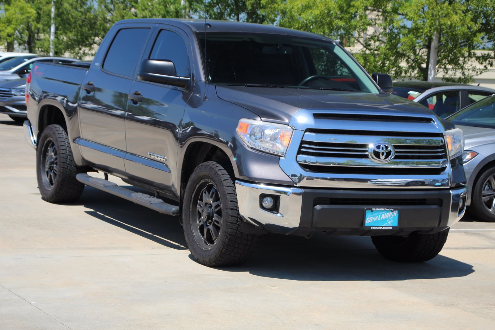Pre-Owned 2016 Toyota Tundra 2WD Truck SR5 Crew Cab Pickup in Houston #